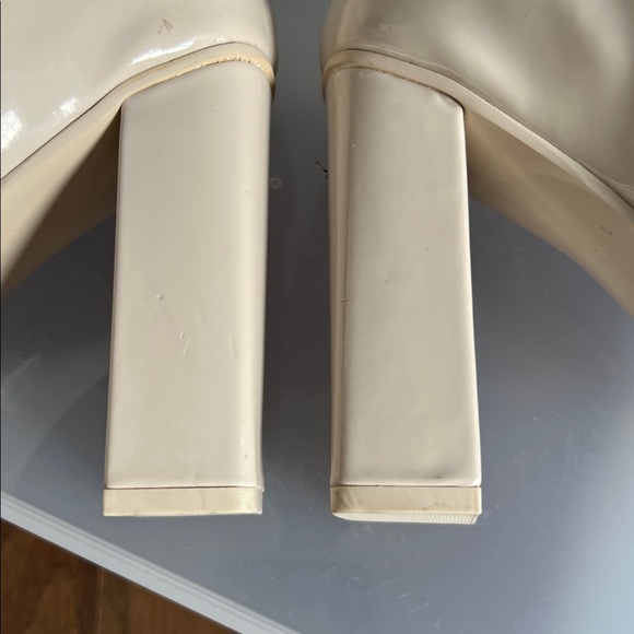 Steve Madden Focal Boots - Picture 8 of 13